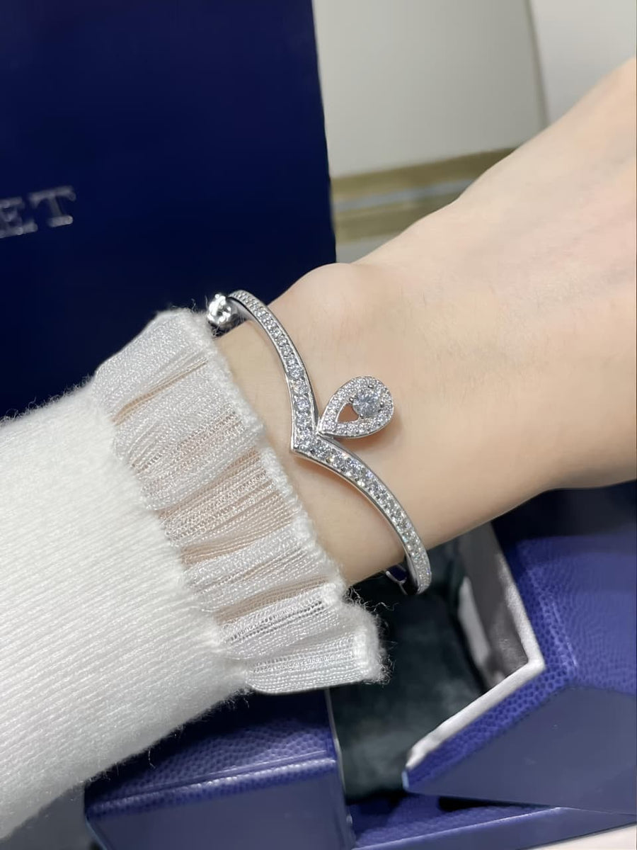 V-Shape Zircon Cuff Bangle | Teardrop Pave Stone Bracelet for Women