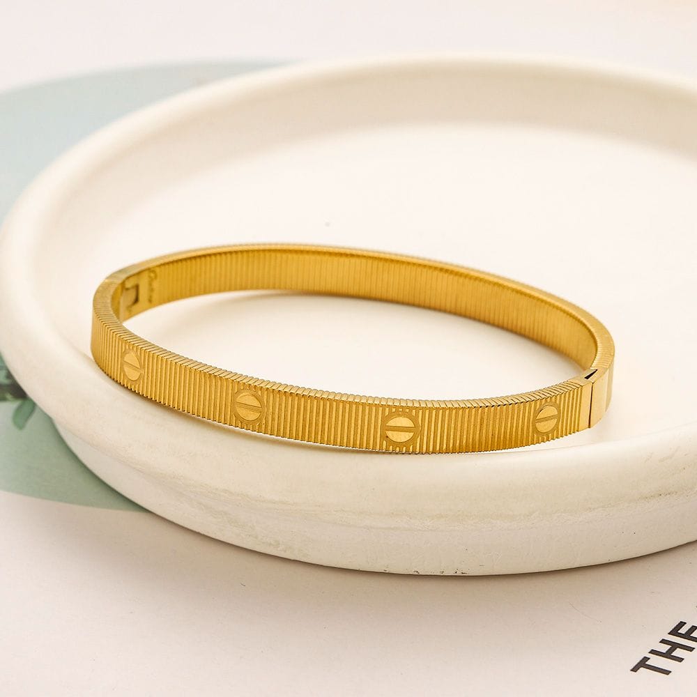 Silver Screw-Pattern Love Bangle Bracelet