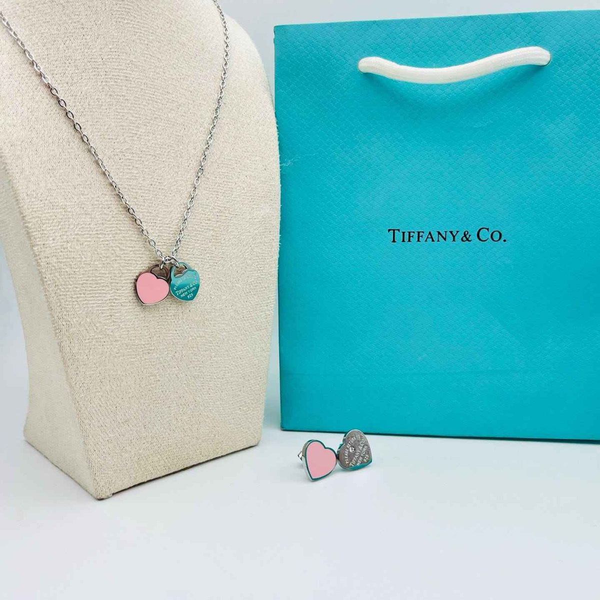 Double Heart Enamel Jewellery Set – Necklace & Earrings | طقم مجوهرات القلب المزدوج بالمينا