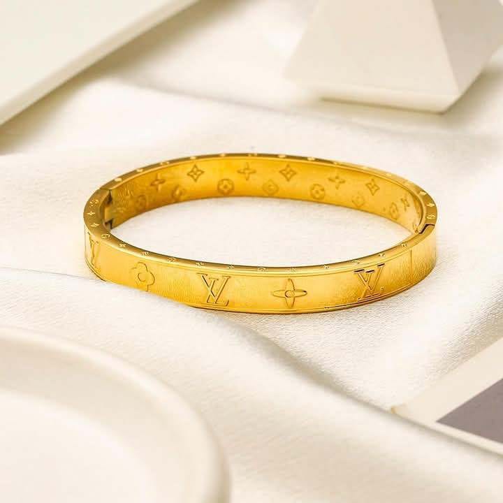 Gold Monogram Floral Engraved Bangle Bracelet