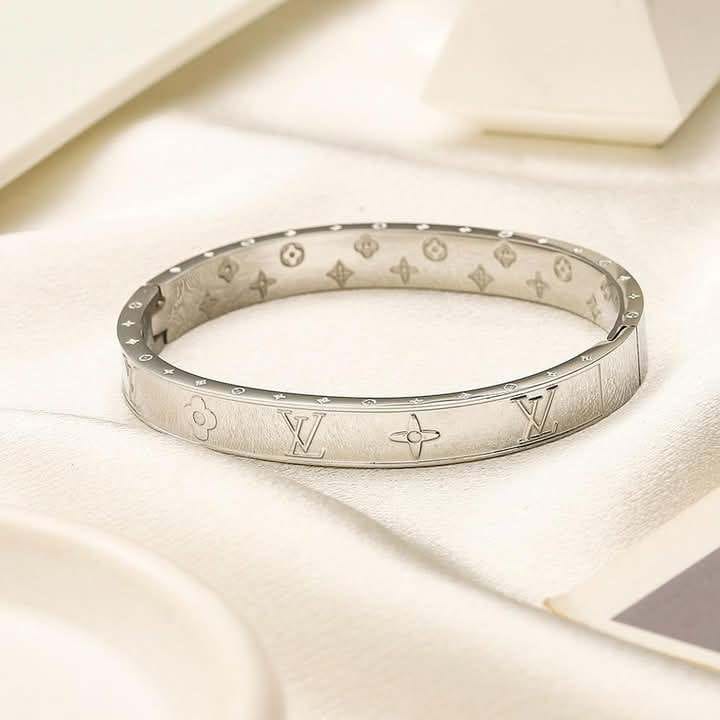 Gold Monogram Floral Engraved Bangle Bracelet