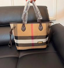 Classic Check Tote Shopper Bag – 46 × 16 × 29cm