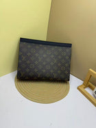 Monogram Canvas Men's Clutch Pouch | Luxury Designer-Style Zip Pouch with Gift Box | حقيبة كلاتش رجالي مونوغرام 5