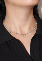 Lunara Heart Necklace & Earrings Set | طقم قلادة وأقراط لونارا 1