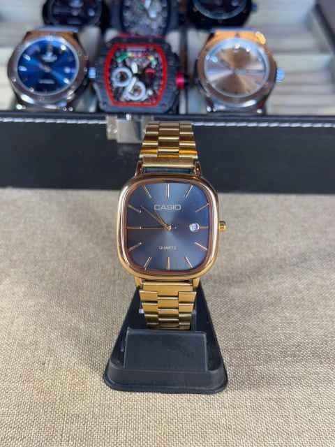 CASIO WATCH